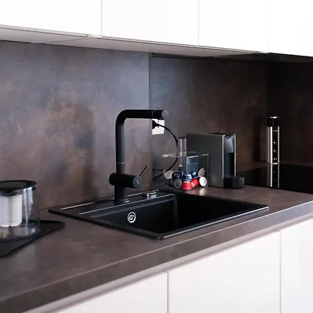 Artstay - Central Apartment Duomo, Spiga, Near Metro M1-3
